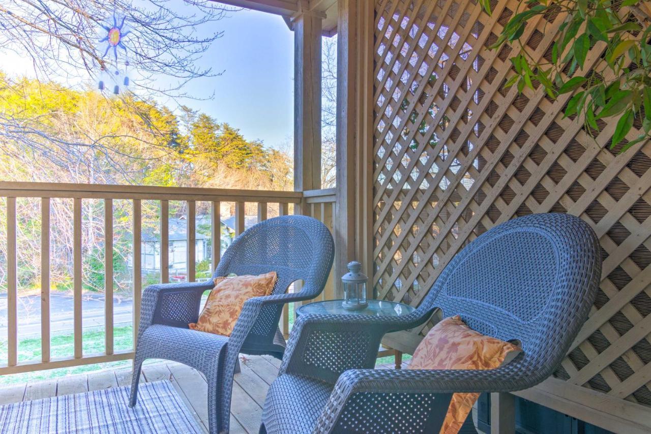 Studio With Resort Amenities 1 Mi To Lake Lure Exterior foto